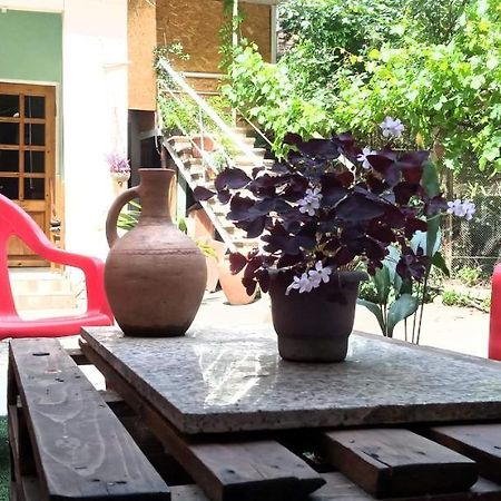 Room 1 Tbilisi Luaran gambar