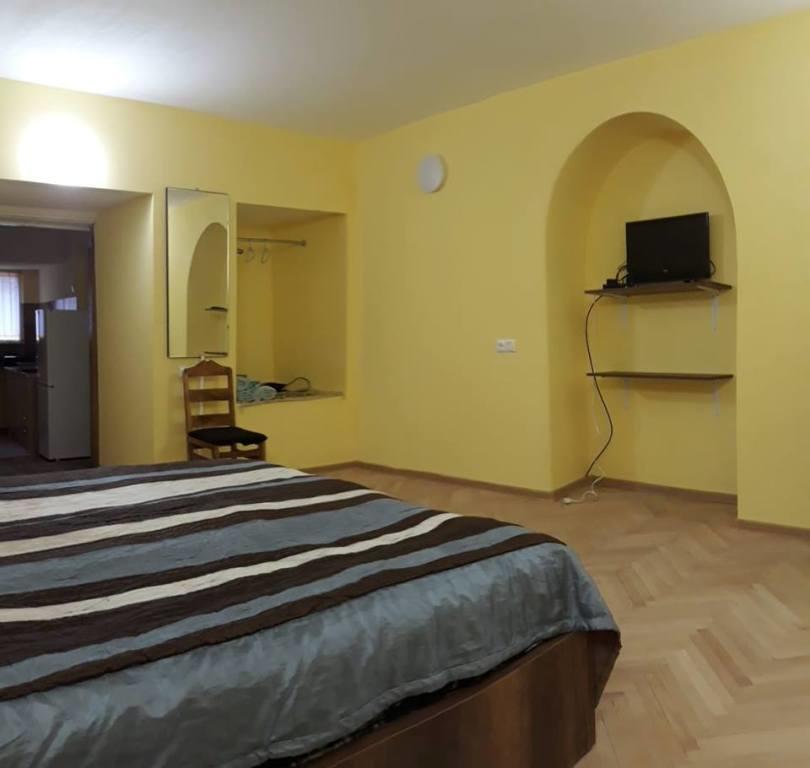 Room 1 Tbilisi Luaran gambar